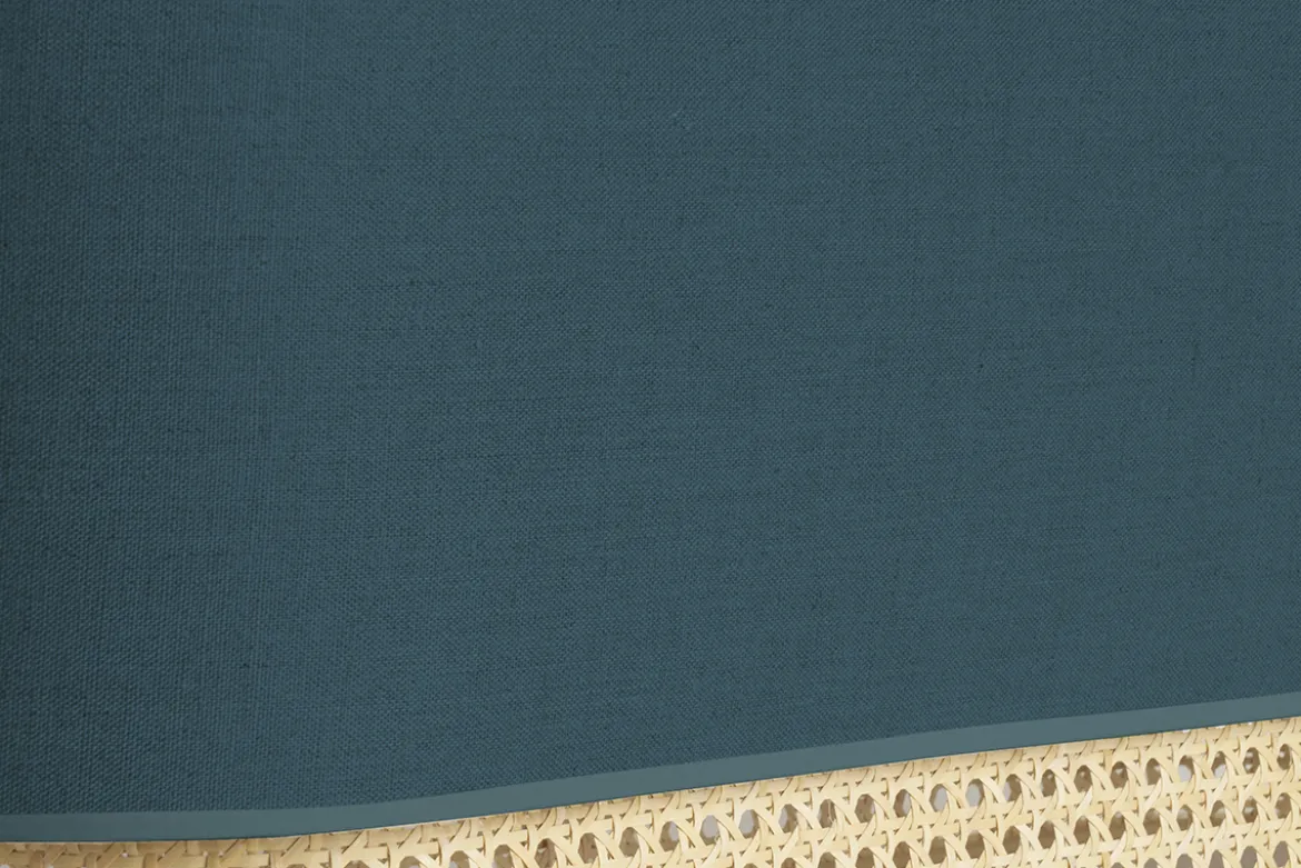 Applique murale en tissu bleu canard et cannage rotin naturel H20 cm TIWY