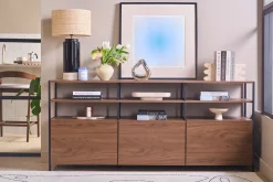 Buffet bas finition bois foncé noyer et métal noir L180 cm MAXENCE