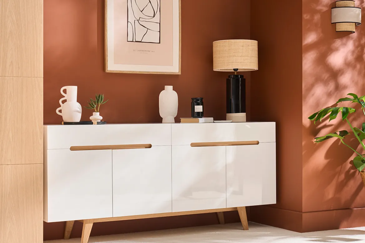 Buffet scandinave blanc laqué brillant et finition bois clair 4 portes 2 tiroirs L180 cm MELKA
