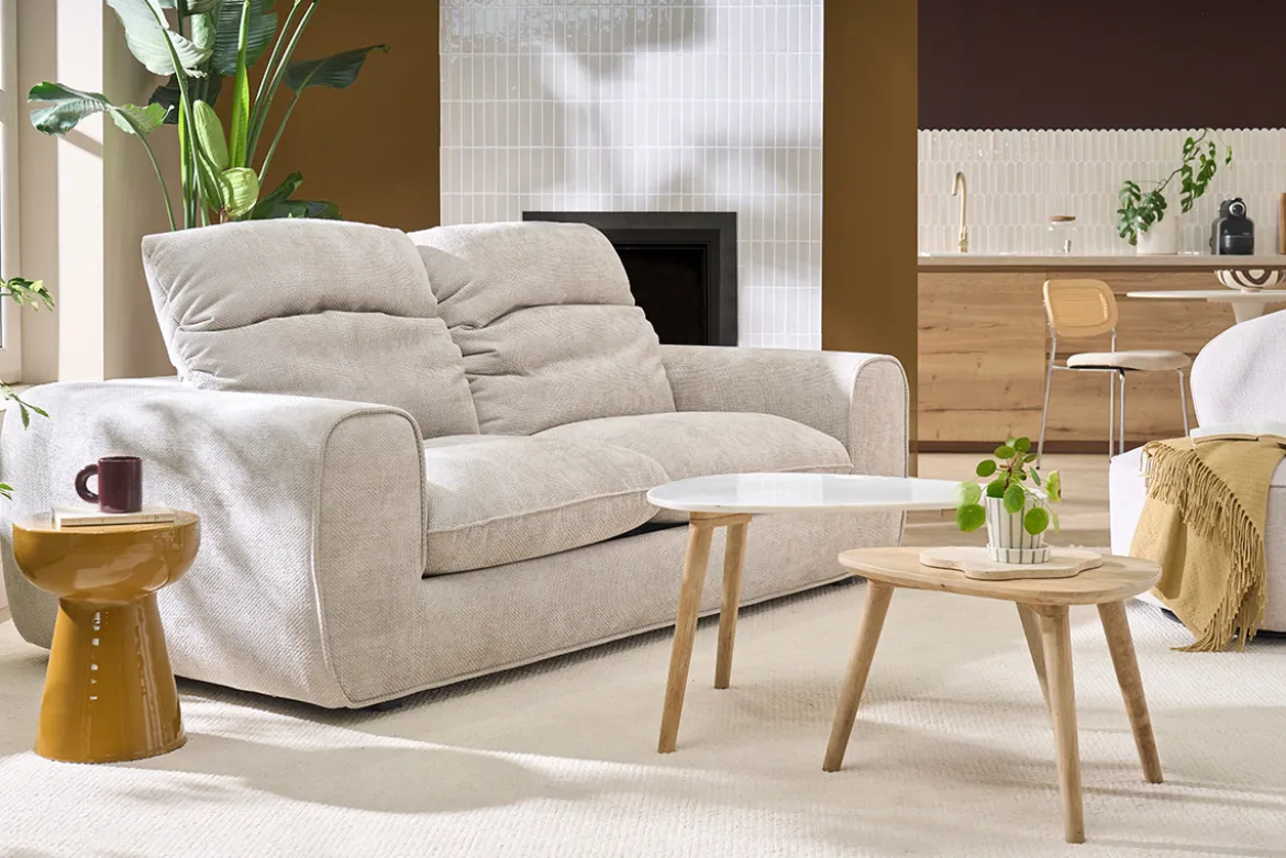 Canapé convertible avec têtières ajustables 3 places en tissu velours chenille beige NOAM