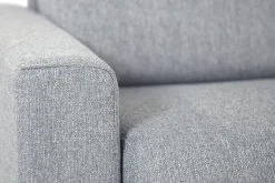 Canapé convertible avec têtières ajustables 3 places en tissu gris clair avec matelas 18 cm NORO