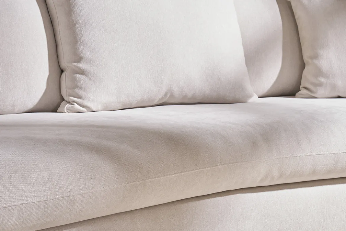 Canapé convertible déhoussable 3-4 places design haricot en tissu effet velours beige clair SACHA