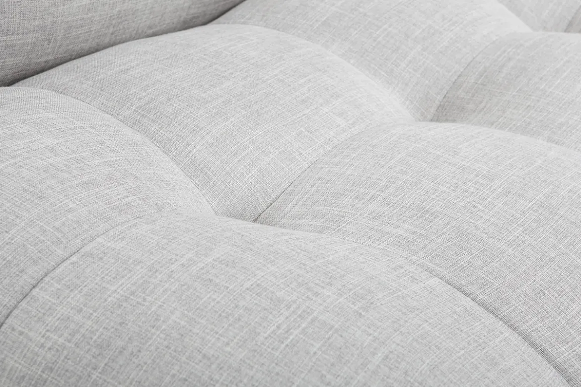 Canapé convertible scandinave 3 places en tissu gris clair et bois clair YUMI