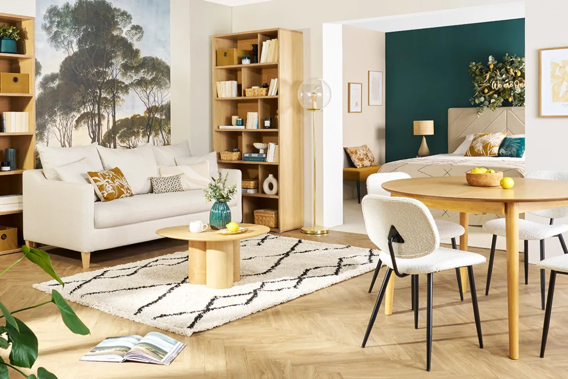 Canapé convertible scandinave 3 places en tissu effet velours beige et bois clair LOUISE