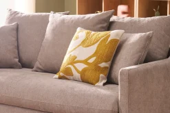 Canapé convertible scandinave 3 places en tissu effet velours taupe et bois clair LOUISE