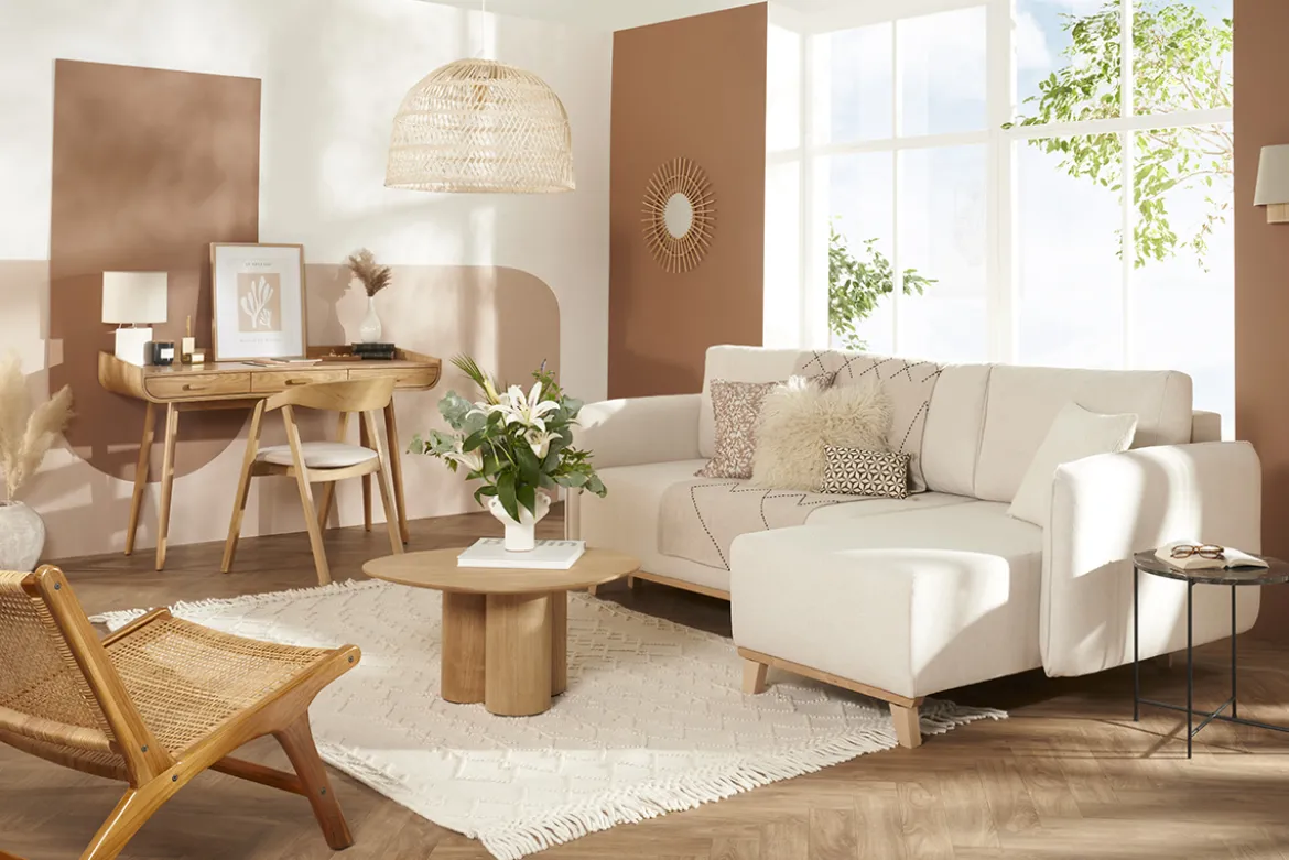 Canapé d'angle convertible et réversible 3-4 places en tissu effet velours beige et bois clair ROMANE