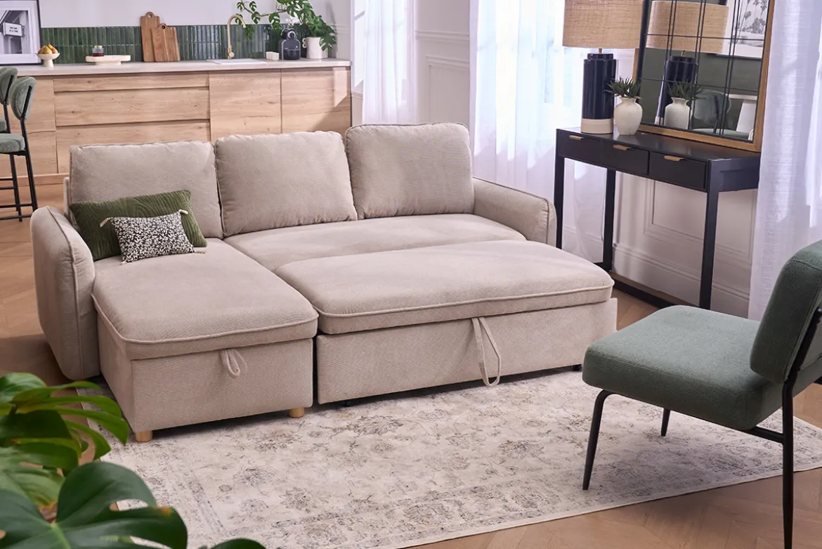 Canapé d'angle convertible réversible avec coffre 3 places en tissu chenille beige et bois clair ORSO