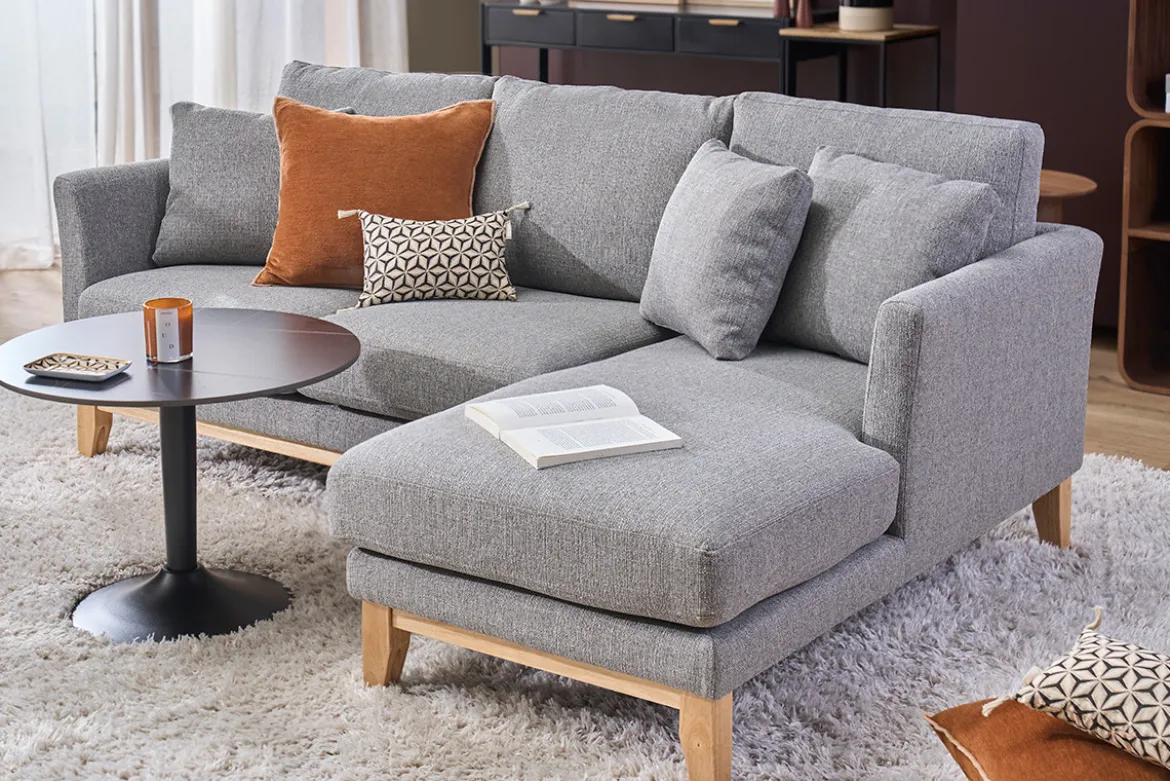 Canapé d'angle droit déhoussable scandinave 4 places en tissu gris clair et bois clair OSLO