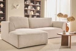 Canapé d'angle gauche design en tissu effet velours texturé beige 3 places GRAMMY