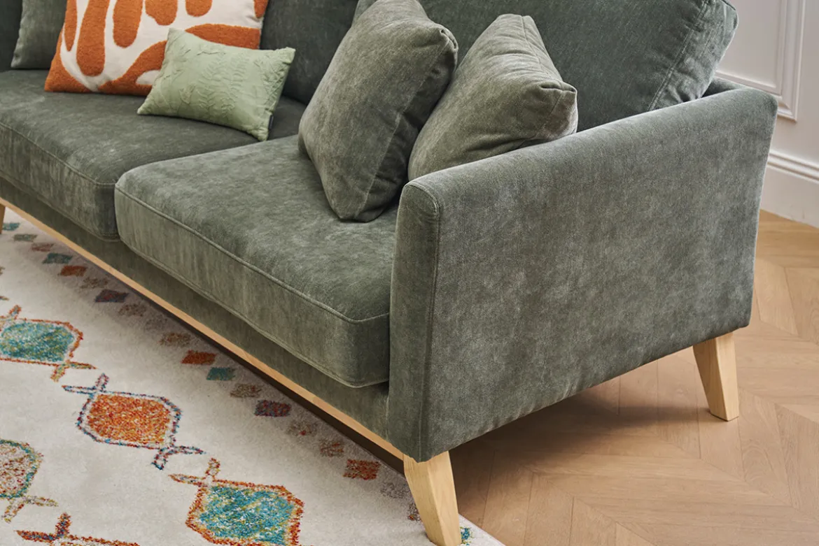 Canapé scandinave déhoussable 3 places en tissu effet velours vert kaki et bois clair OSLO