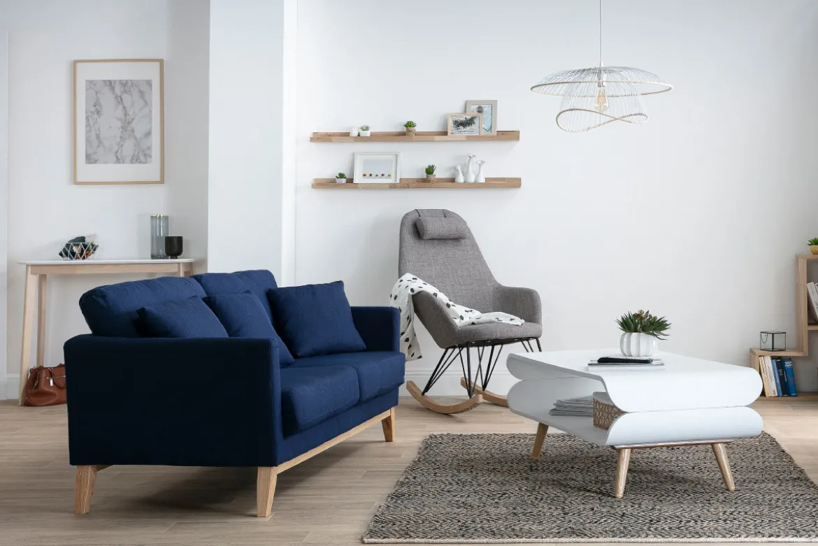 Canapé scandinave déhoussable 3 places en tissu bleu foncé et bois clair OSLO