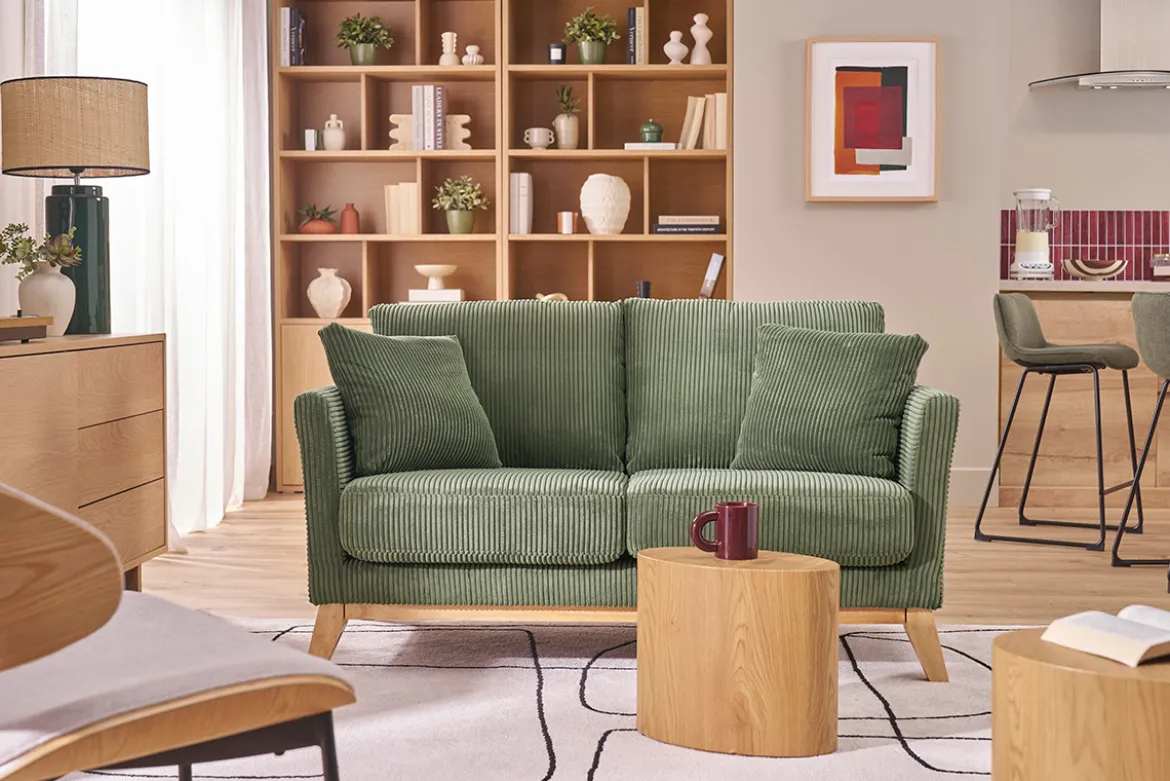 Canapé scandinave déhoussable 2 places en tissu velours côtelé vert kaki et bois clair OSLO