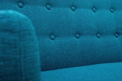 Canapé scandinave déhoussable 3 places en tissu bleu canard et bois clair YNOK