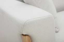 Canapé scandinave 3 places en tissu effet velours blanc cassé et bois clair FJORD