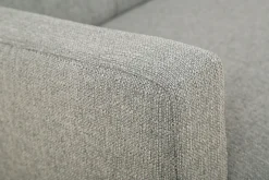 Canapé scandinave 2 places en tissu gris et bois clair MOON