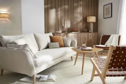 Canapé scandinave 3 places en tissu beige et bois clair CREEP
