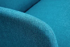 Canapé scandinave 2 places en tissu bleu canard et bois clair ISKO