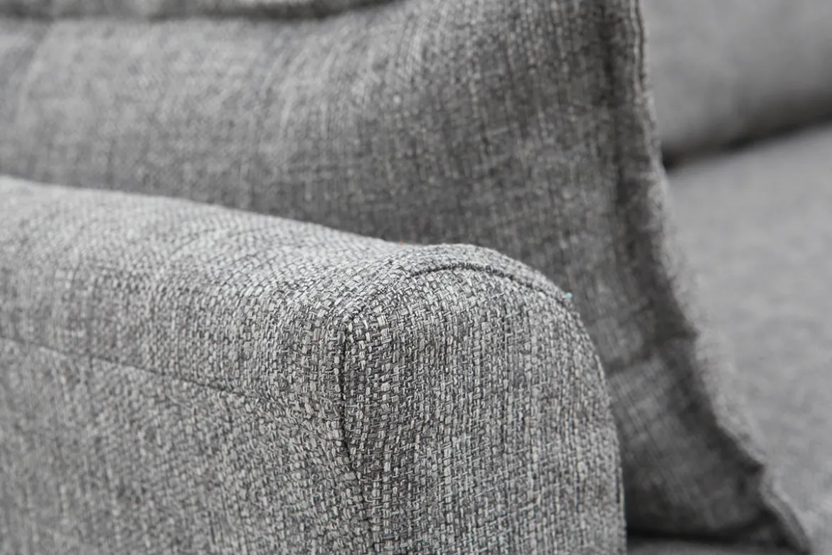 Canapé scandinave 2 places en tissu gris et bois clair KATE