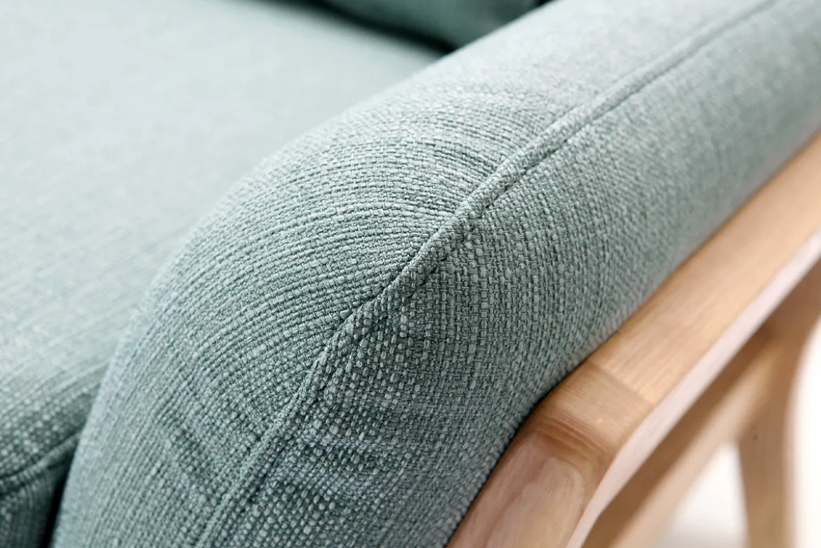Canapé scandinave 3 places en tissu vert lagon et bois clair YOKO