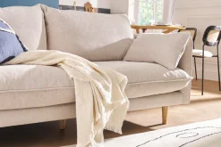 Canapé scandinave 3 places en tissu effet velours texturé beige et bois clair CLAYTON
