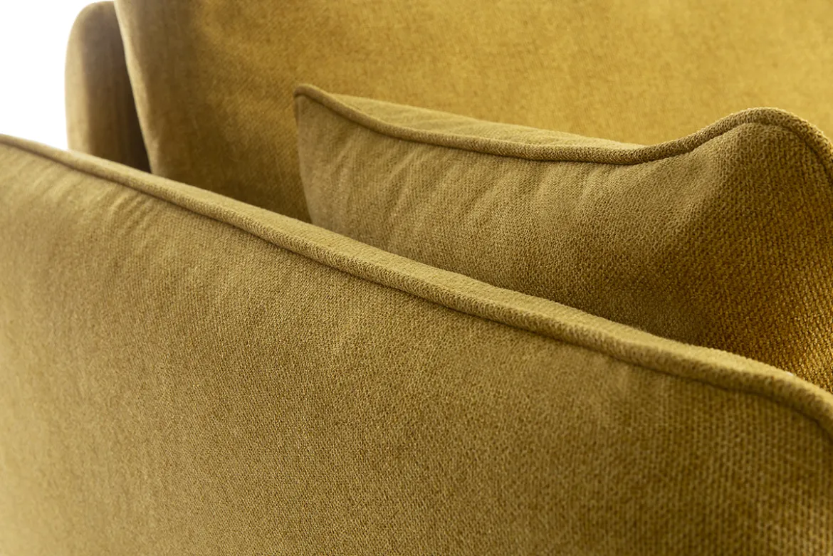 Canapé scandinave 3 places en tissu jaune cumin et bois clair CREEP