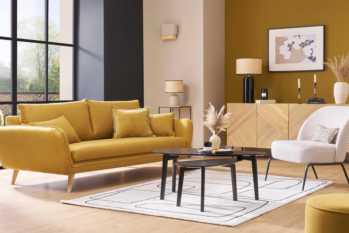 Canapé scandinave 3 places en tissu jaune cumin et bois clair CREEP