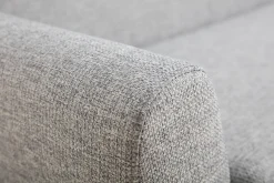Canapé scandinave 3 places en tissu gris clair et bois clair PURE