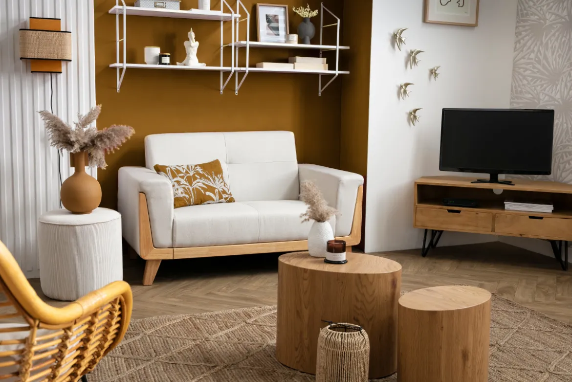 Canapé scandinave 2 places en tissu effet velours blanc cassé et bois clair FJORD