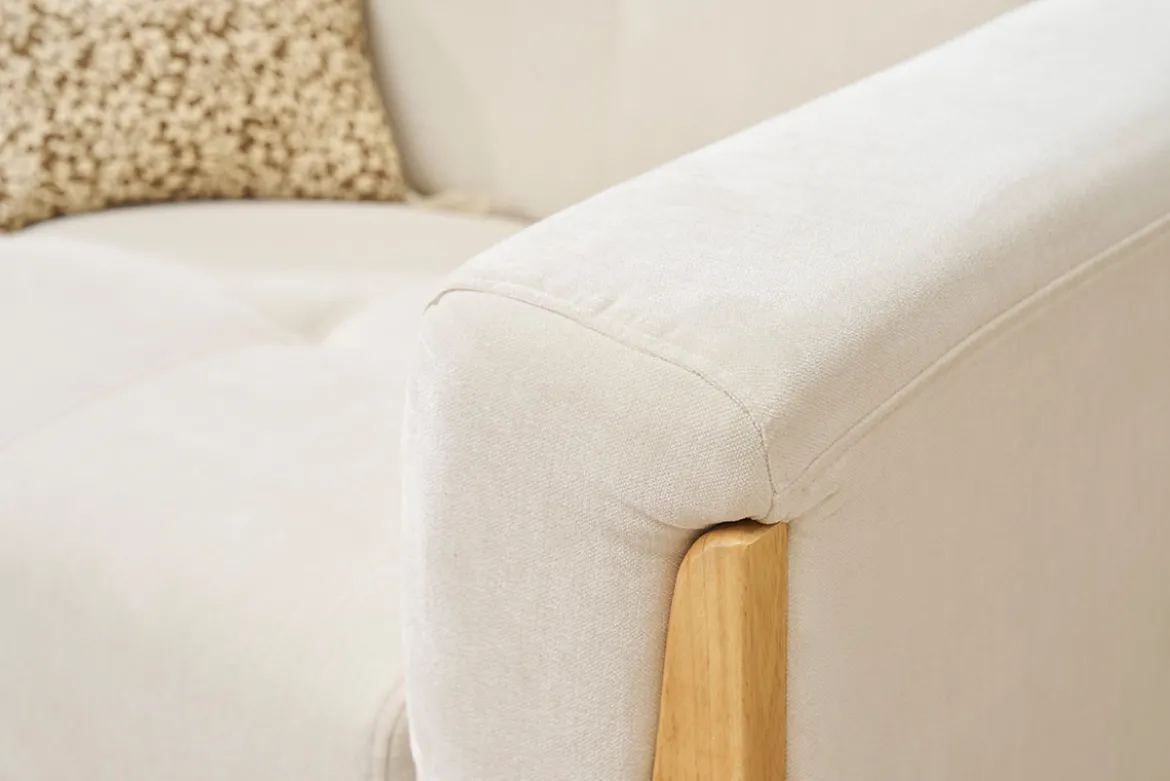 Canapé scandinave 2 places en tissu effet velours blanc cassé et bois clair FJORD