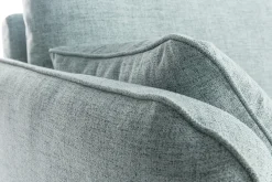 Canapé scandinave 3 places en tissu bleu glacier et bois clair CREEP