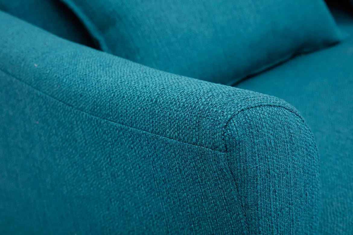 Canapé scandinave 2 places en tissu bleu canard et bois clair KATE