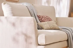 Canapé scandinave 3 places en tissu beige et bois clair HOBART