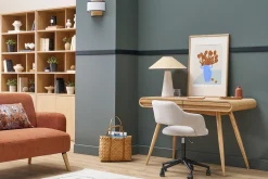 Chaise de bureau à roulettes design en tissu effet velours texturé beige et métal noir JESSY