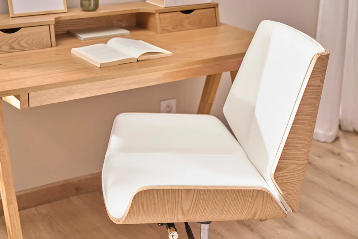 Chaise de bureau à roulettes design blanc, bois clair et acier chromé CURVED