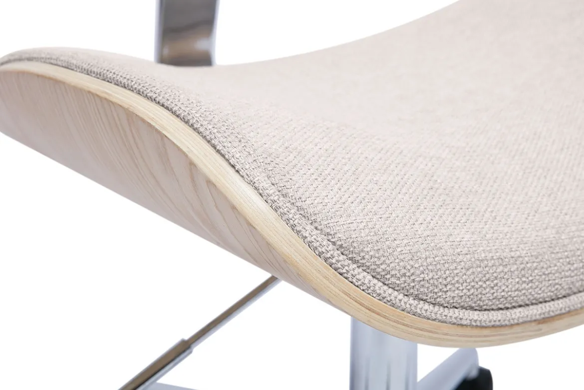Chaise de bureau à roulettes design en tissu effet velours texturé beige, bois clair chêne et métal MALMO