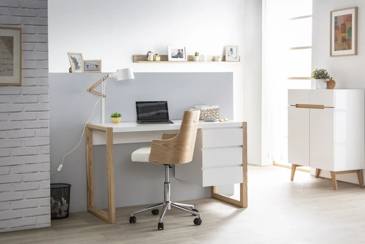 Chaise de bureau à roulettes design blanc, bois clair et acier chromé MAYOL