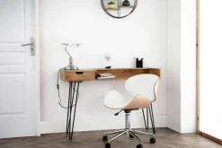 Chaise de bureau à roulettes design blanc, bois clair et acier chromé WALNUT