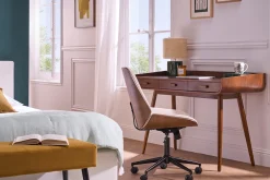 Chaise de bureau à roulettes en bois et tissu effet velours texturé beige DOUGLAS