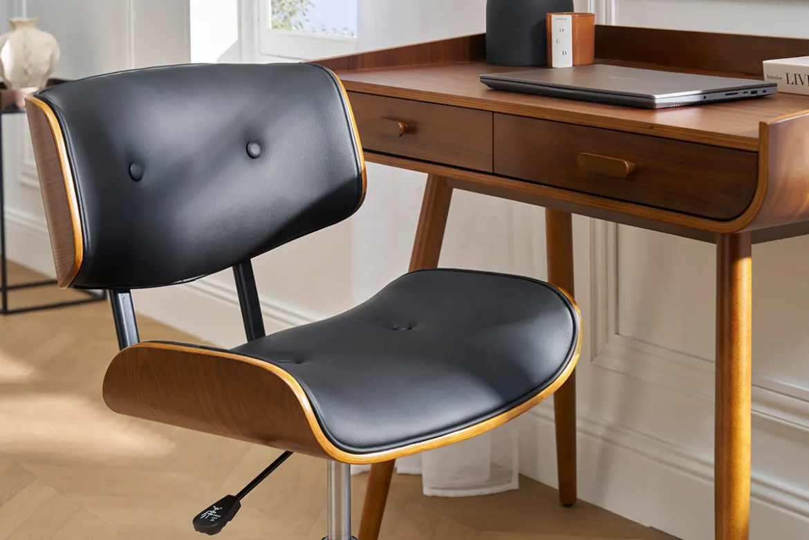 Chaise de bureau à roulettes noire et bois foncé BASILE