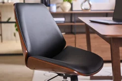 Chaise de bureau à roulettes noire et bois foncé DOUGLAS