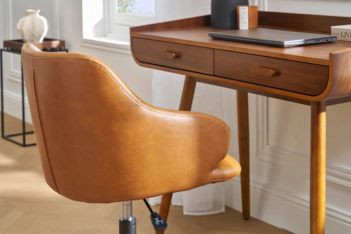 Chaise de bureau à roulettes vintage marron et métal noir HEMMY