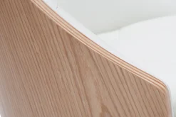 Chaise design blanc et bois clair FLUFFY