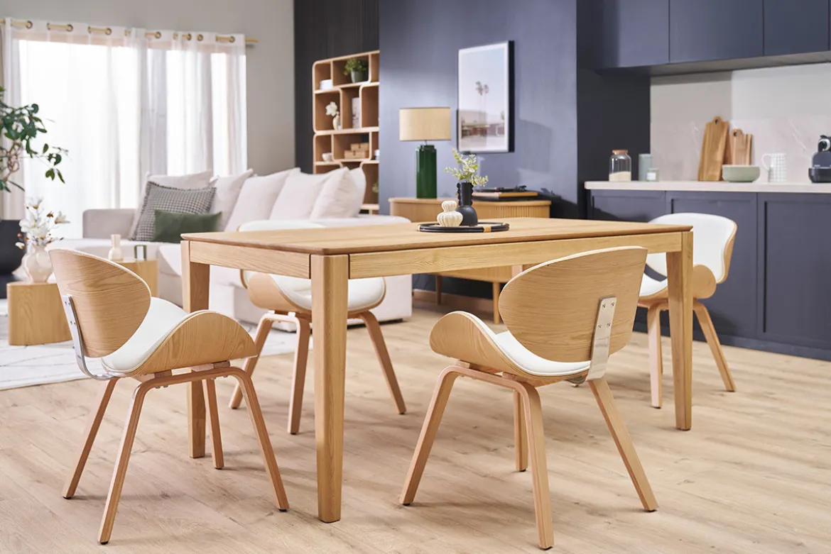 Chaise design blanc et bois clair WALNUT
