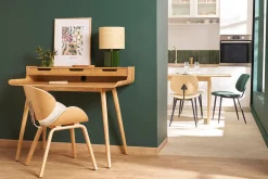 Chaise design blanche et bois foncé noyer WALNUT