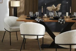 Chaise design en tissu velours chenille blanc cassé et métal noir JENNA