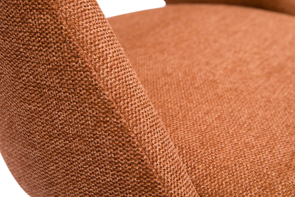 Chaise pivotante 360° en tissu effet velours texturé terre brûlée et métal noir COSETTE