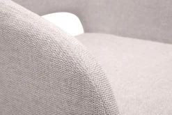 Chaise pivotante 360° en tissu effet velours texturé beige et métal noir LAURETTE