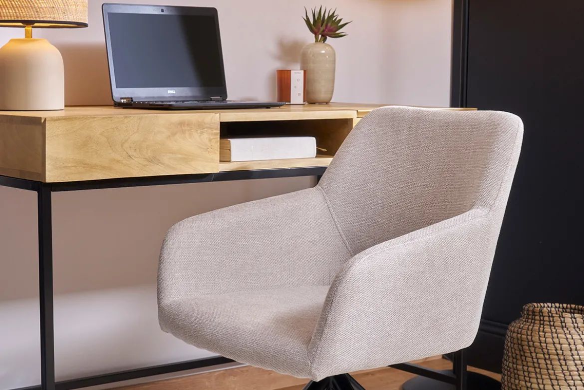 Chaise pivotante 360° en tissu effet velours texturé beige et métal noir LAURETTE