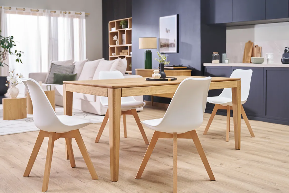 Chaises design blanc et bois clair massif (lot de 2) PAULINE