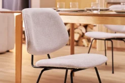 Chaises design en tissu effet velours texturé beige et métal noir (lot de 2) BARNET